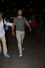 Varun Dhawan snapped at airport on 19th March 2016